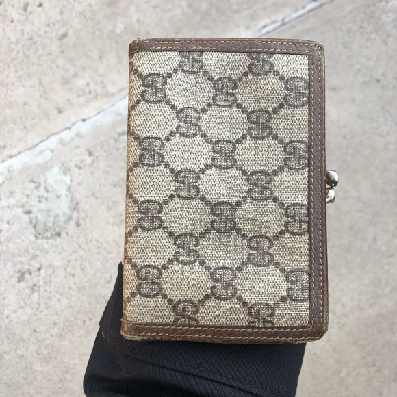 Gucci Wallet - Picture 2 of 6